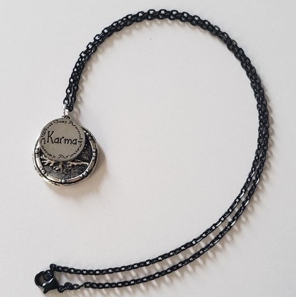 NWOT Black Chain Necklace With Two Charm Pendants - Picture 4 of 6